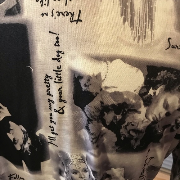 🎁RARE Wizard of Oz top. Size S. - Picture 7 of 7